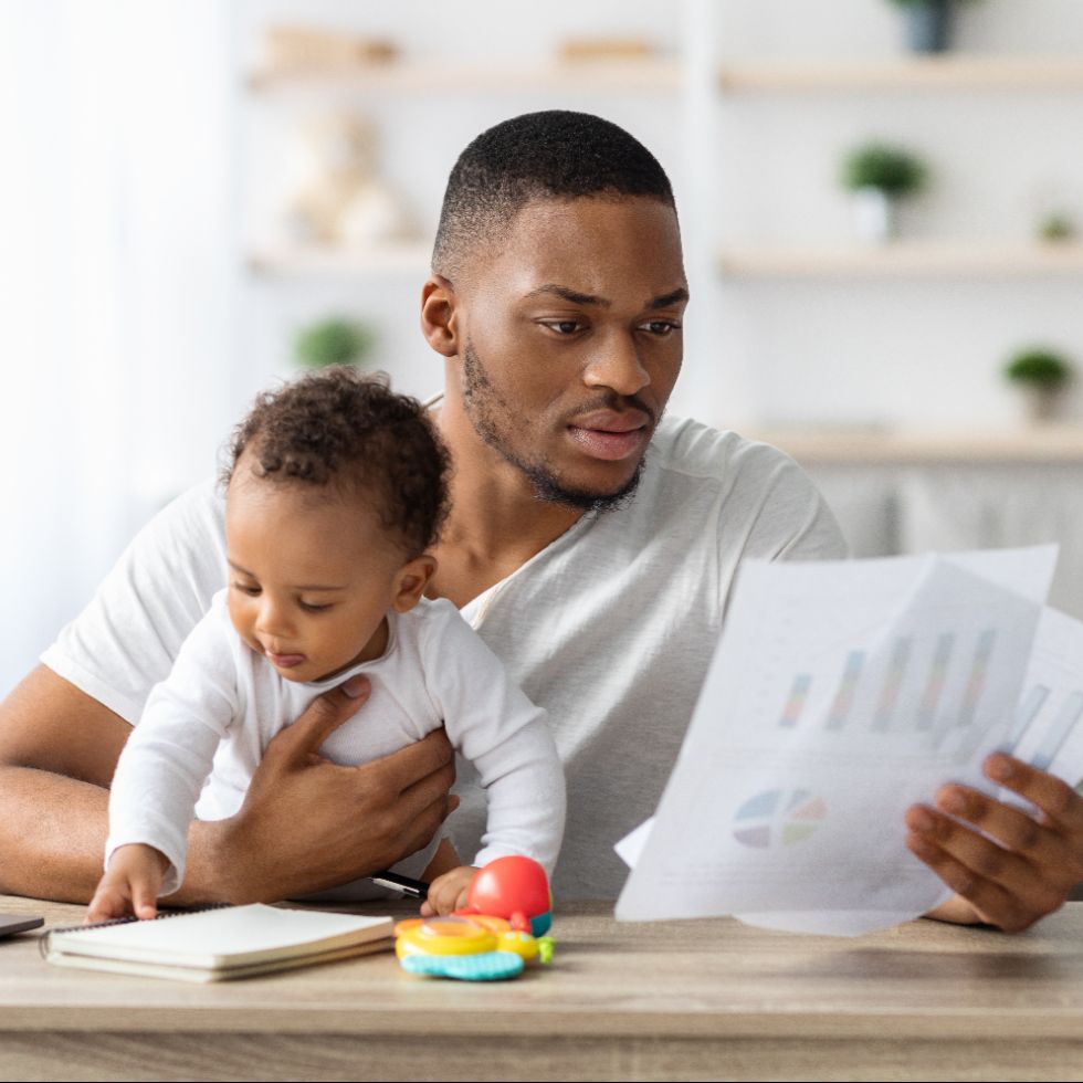 ¿Cuándo es obligatorio fijar una cuota alimentaria y cómo se calcula en Colombia?